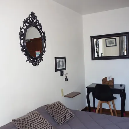 La Licorne Hotel 2*
