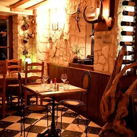 La Licorne Hotel 2*